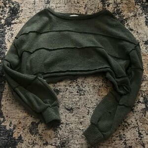 cropped thin sweater top